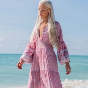 NWT sold out Billabong Cosmos Maxi Dress